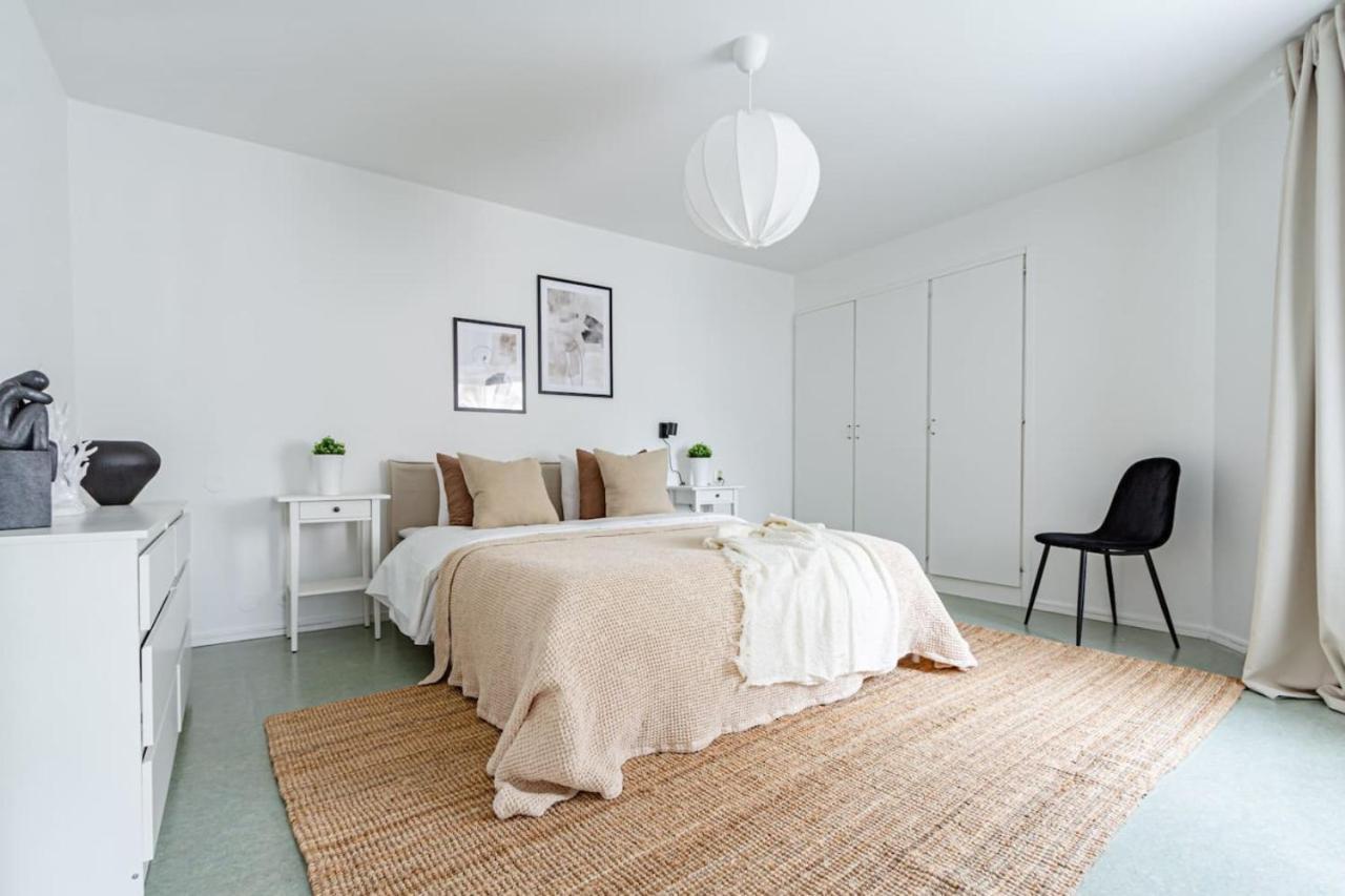 Affordable 2br In Eclectic Sofo - Construction Work Huoneisto *