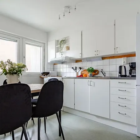 Affordable 2Br In Eclectic Sofo - Construction Work Apartment Stockholm Exterior photo